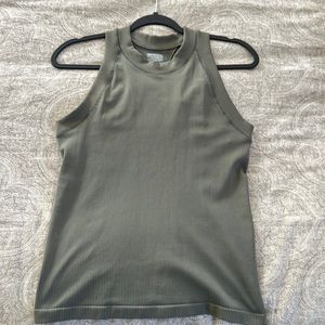 Athleta Renew Seamless Racerback tank size, size large
